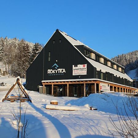 Apartmany Rokytka Snowhouse روكيتنسي ناد جيزيرو المظهر الخارجي الصورة